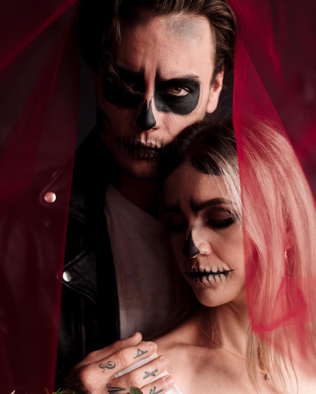 Skeleton Halloween Couple Photoshoot